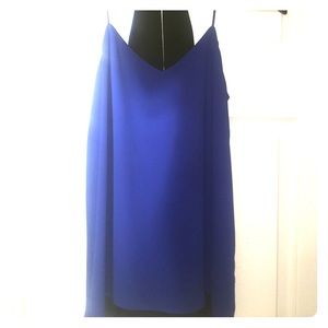 Razor back dressing top